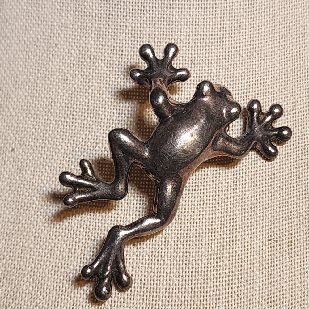 Vtg Bat-Ami Sterling Silver 925 Frog Brooch  Animal Whimsical READ